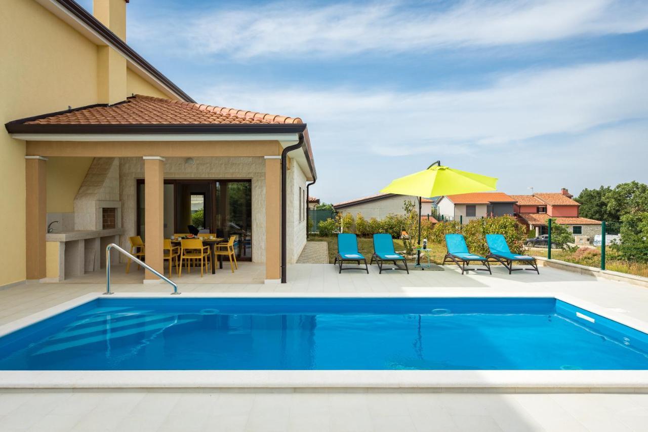 Villa Carneol Kaldanija Екстериор снимка