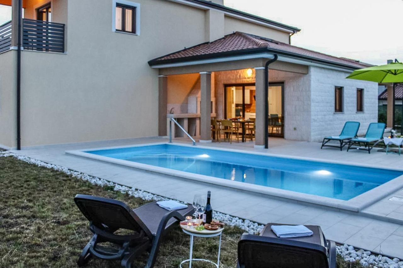 Villa Carneol Kaldanija Екстериор снимка