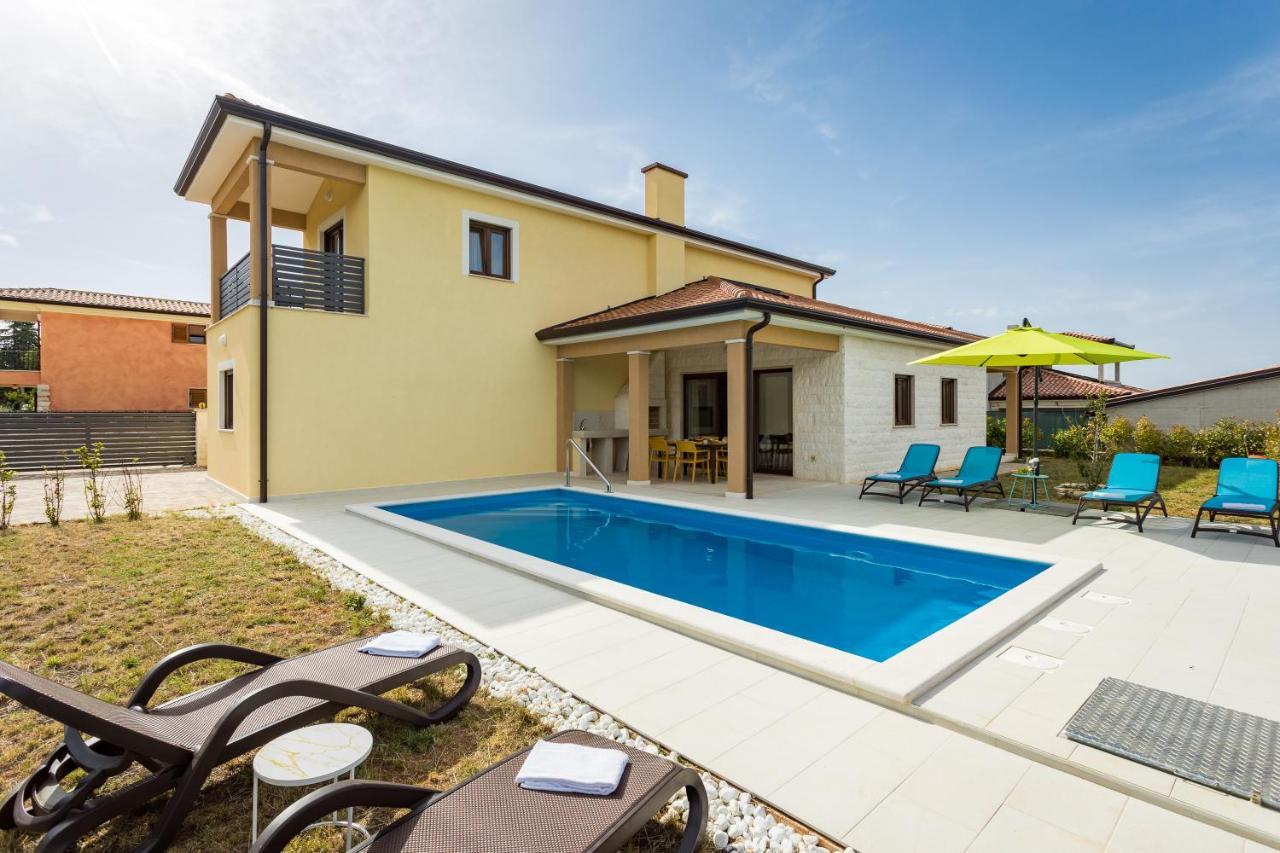 Villa Carneol Kaldanija Екстериор снимка